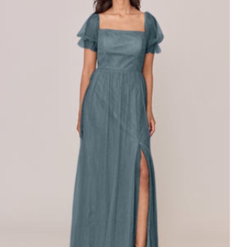 Elegant Teal Maxi Dress
